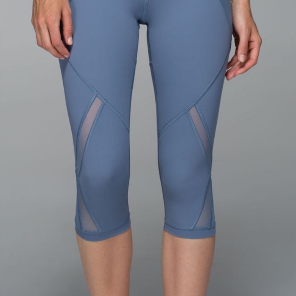 lululemon athletica Slate Blue Mesh Capris